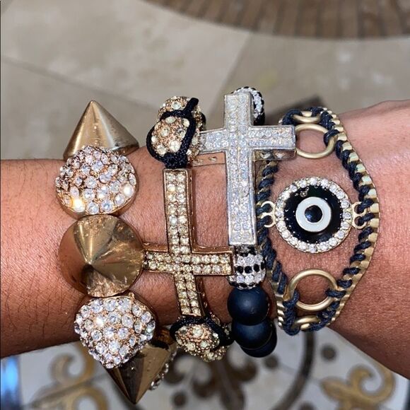 💕4 bracelets💕  - Picture 2 of 6